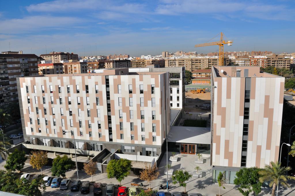Residencia Universitaria Resa Damia Bonet Валенсія Екстер'єр фото